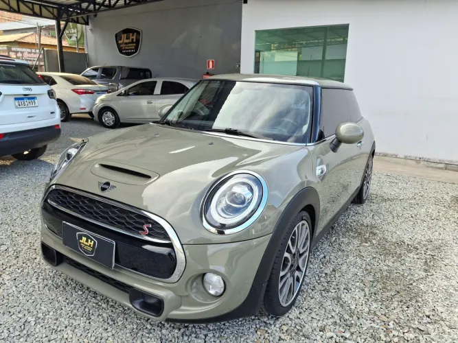 Mini Cooper S 2.0 Turbo 16V 3P Aut. 2020