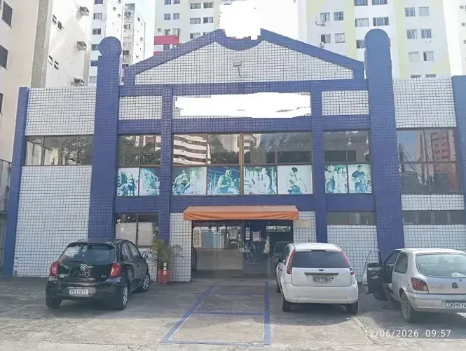 iMOVEL COMERCIAL COM 900M² E 750M² AREA CONSTRUIDA. NO IMBUI, UM BAIRRO COMPLETO E EM PLEN