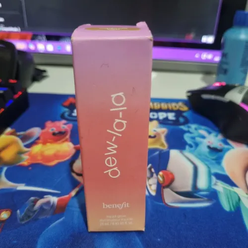 Iluminador líquido a prova d'água, dew-la-la benefit