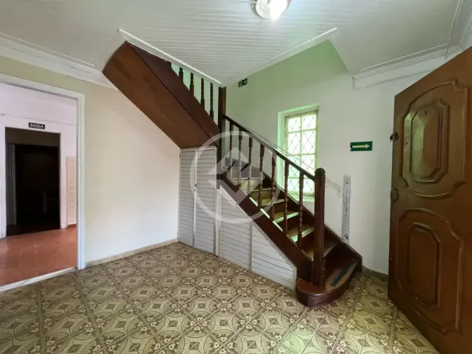 Casa para Locação comercial ou residencial , com 13 quartos, no Bairro Campo Grande Santos