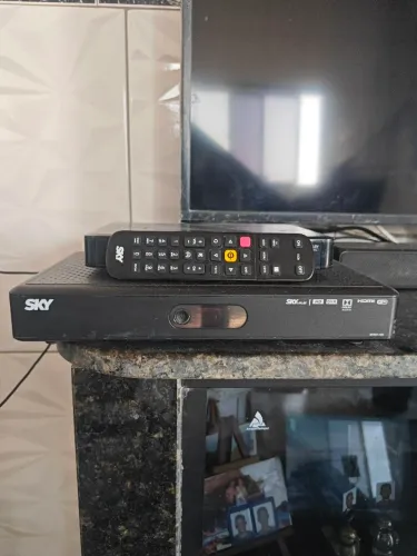 SKY HDTV ZAPPER CONTROLE