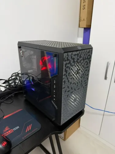 PC Gamer Ryzen 7 5700X, 16GBs + SSD 1TB NVME RX 5600XT
