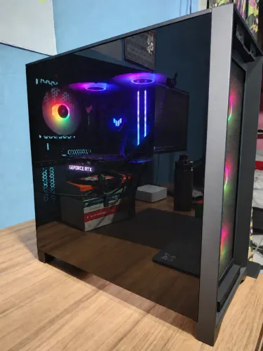 PC Gamer Ryzen 7 7800X3D, RTX 3060 12GB, 32GB DDR5, SSD 1TB
