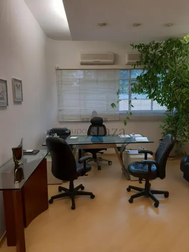 Comercial Sala Condomínio em São José dos Campos