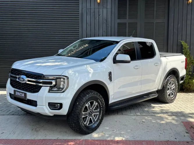 Ford Ranger XLT 3.0 V6 4X4 CD TB Die. Aut. 2024