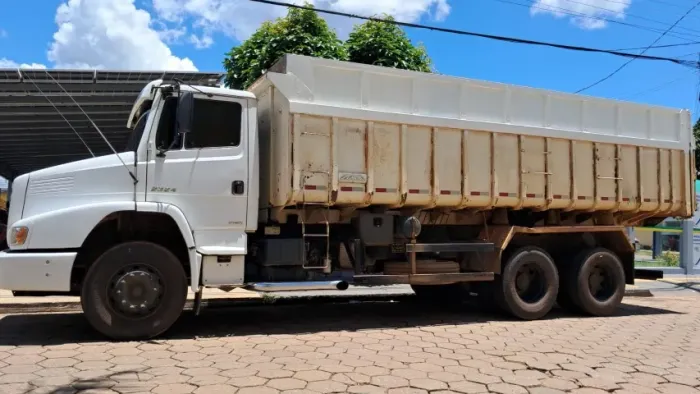 Mb 2324/15/16 truck caçamba Agrícola ou chassis 