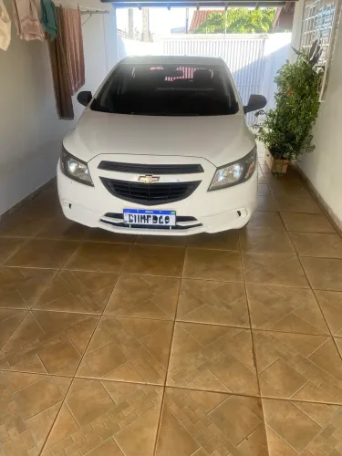 Chevrolet Onix JOY Hatch 1.0 8V Flex Mec. 4P 2019