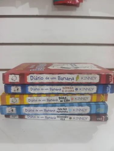 Coleção de livros diário de um banana (leia a descrição)