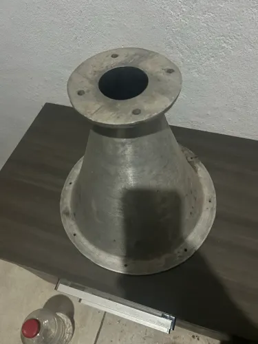 Vendo bocal modelo Caldeirão (Jarrão)