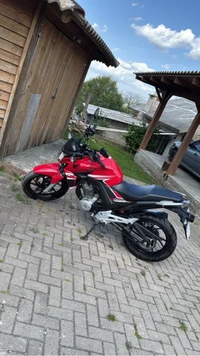 Honda Twister 250F 2018 - 13.000km originais - Raridade