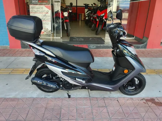 Suzuki/Haojue Lindy 125 2024 Apenas 1700 km