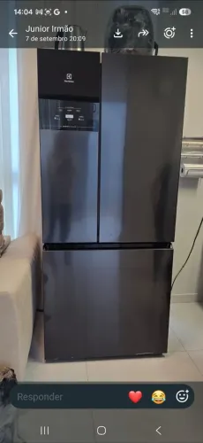 Geladeira semi nova