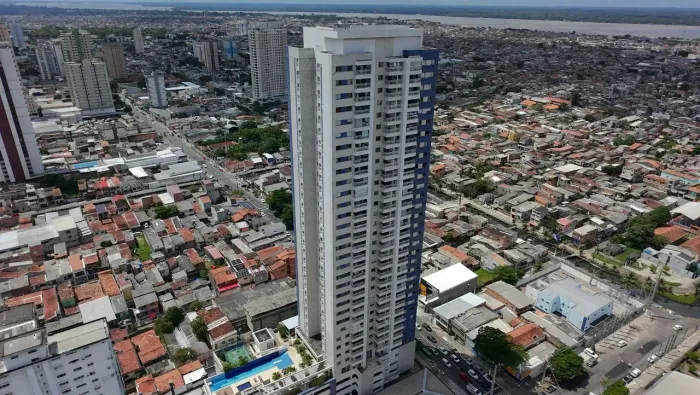 Condomínio Torre Parnaso 3 quartos no 26 andar em Belém do Pará