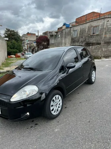 Fiat Punto Attractive 1.4 Fire Flex 8V 5P 2012