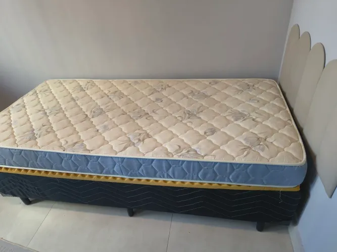 Cama box+ colchão