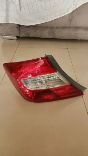 Lanterna Honda Civic G9 (2012-2016) lado esquerdo