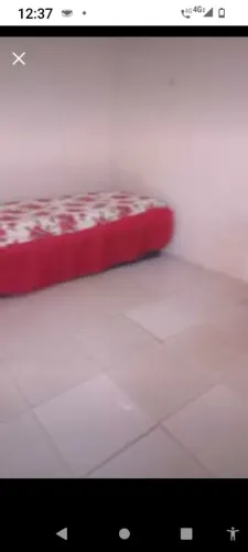 Alugo 1 comodo c bh 600