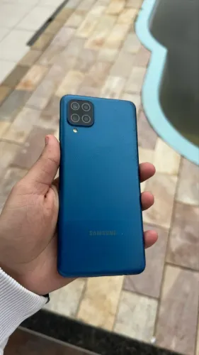 A12 64GB