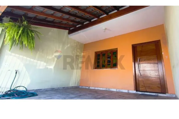 Casa à venda com 2 quartos no Jardim Maria Antônia em Sumaré - SP.