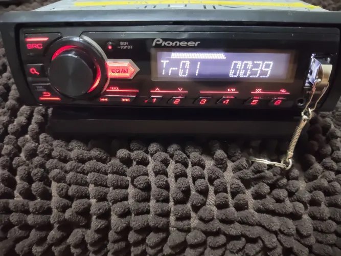 Vende se rádio Pioneer com bluetooth