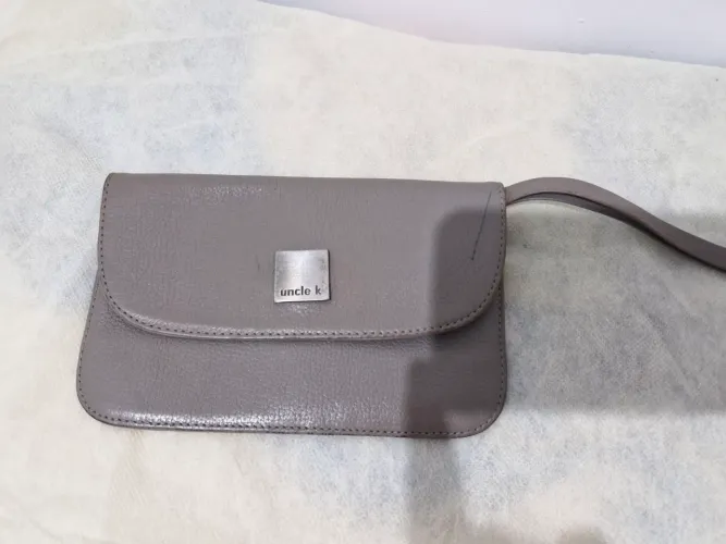 Carteira de couro Uncle K