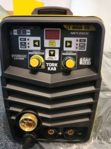 Inversor De Solda Multiprocesso Mig Flex Mma<br>Tig 180a Cor Amarelo/Preto Frequência 60 Hz