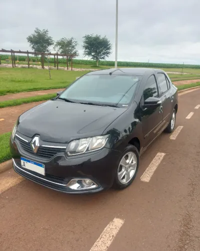 Renault Logan Dynamique Hi-flex 1.6 8V 4P 2015