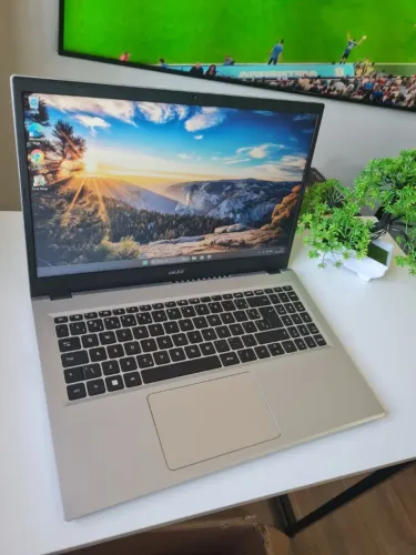 Notebook Acer Aspire 3 | Ryzen 5 7520U | 8GB DDR5 | SSD NVMe 256GB | Windows 11