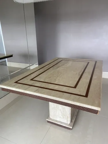 Vendo Mesa de jantar em mármore Travertino