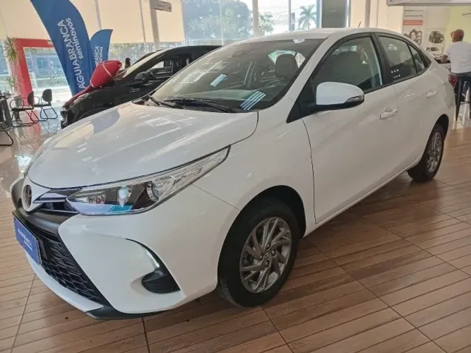 Toyota Yaris XS Sedan 1.5 Flex 16V 4P Aut. 2025
