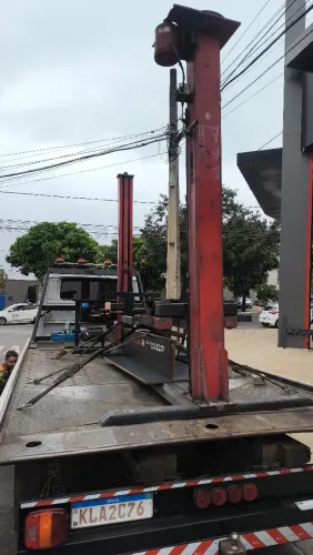 Manutenção e instalação de elevadores automotivos