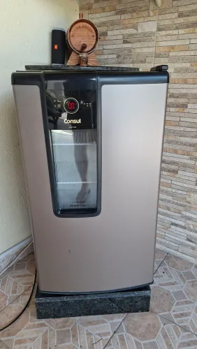 Cervejeira Consul CZD12MT Titanium 83 Litros