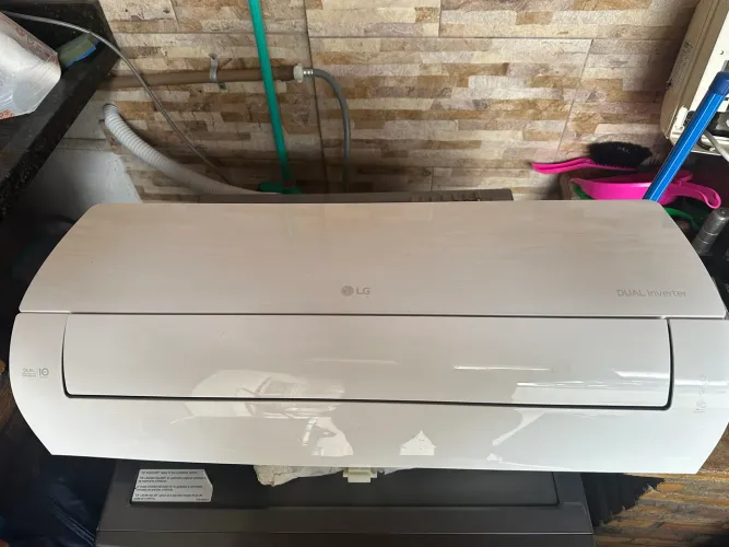 Ar-condicionado LG 9000BTUs