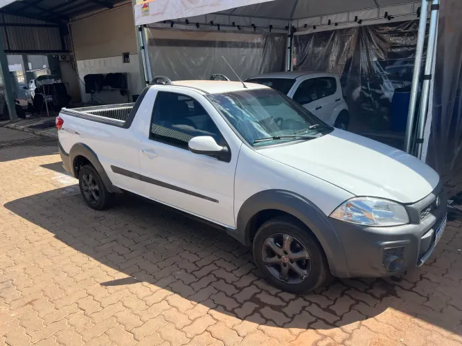 Fiat Strada Freedom 1.4 Flex 8V CS 2020