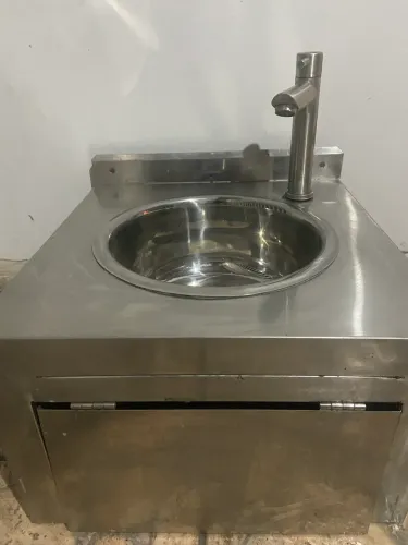ia assepsia em aço inox com torneira - excelente estado de conservação