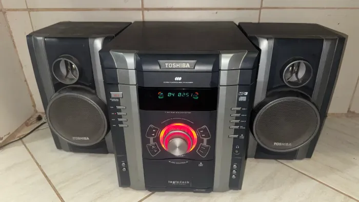Som Toshiba