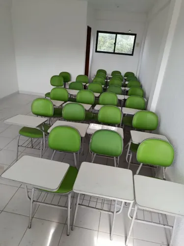 Cadeiras com apoio   escolar /cursos