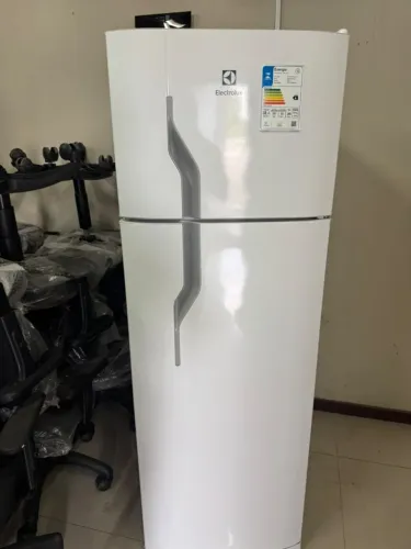 Geladeira Frost Free duplex Eletrolux