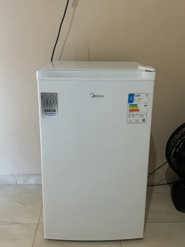 Frigobar midea 124l