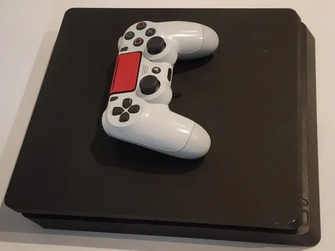 PS4 500GB - 1 controle