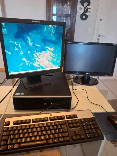 Computador Completo HP (Kit Duas Telas) - Core i3, 8GB RAM, SSD 120GB (Super Rápido!)