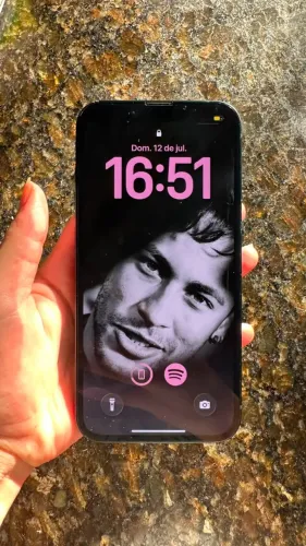 Iphone 14-256g Semi novo.