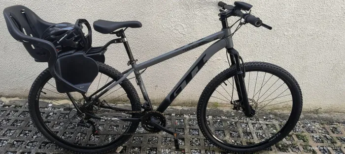 Bicicleta Aro 29 com cadeirinha infantil 