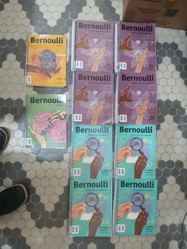 kit Bernoulli 2 ano médio atualizado 2025