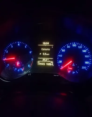 Volkswagen Fox 1.0 MI Total Flex 8V 5P 2011