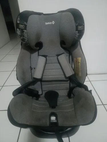 Cadeirinha Safety até 15kg + suporte isofix