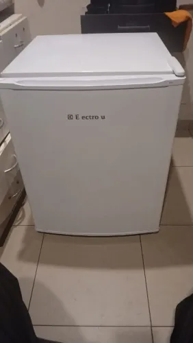 frigobar Electrolux 220 usado funcionando perfeitamente 