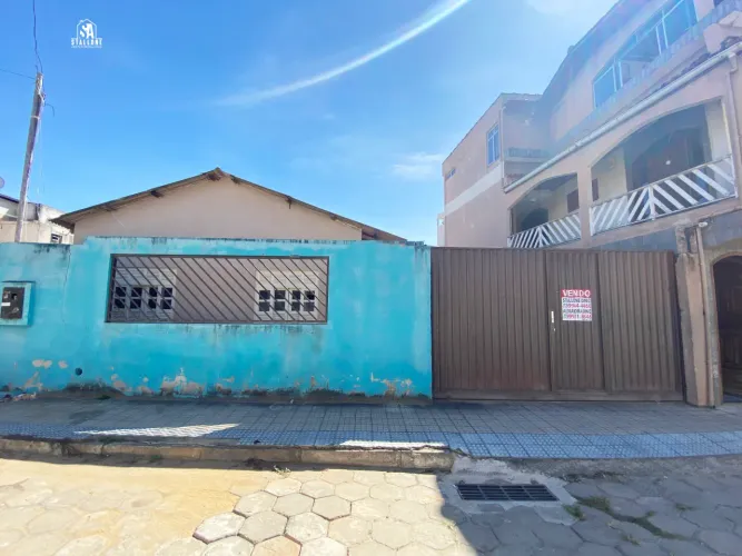 Vendo lote de 287m², localizado no bairro Centro, à 200m da Praia de Piúma/ES