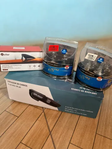 Peças e acessórios automotivos à venda! 