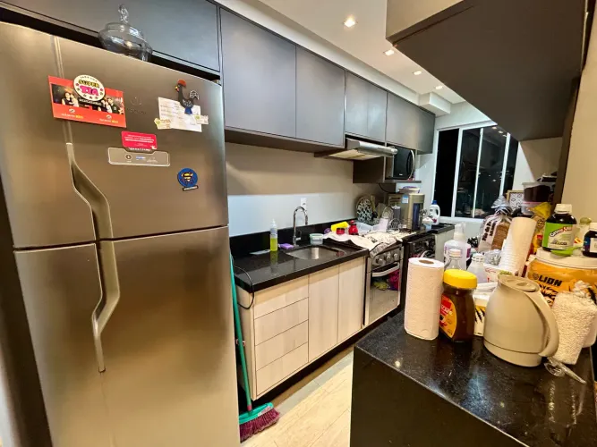? VENDE-SE - Apartamento Mobiliado no Smart Flores (Bola do Santos Dumont)
